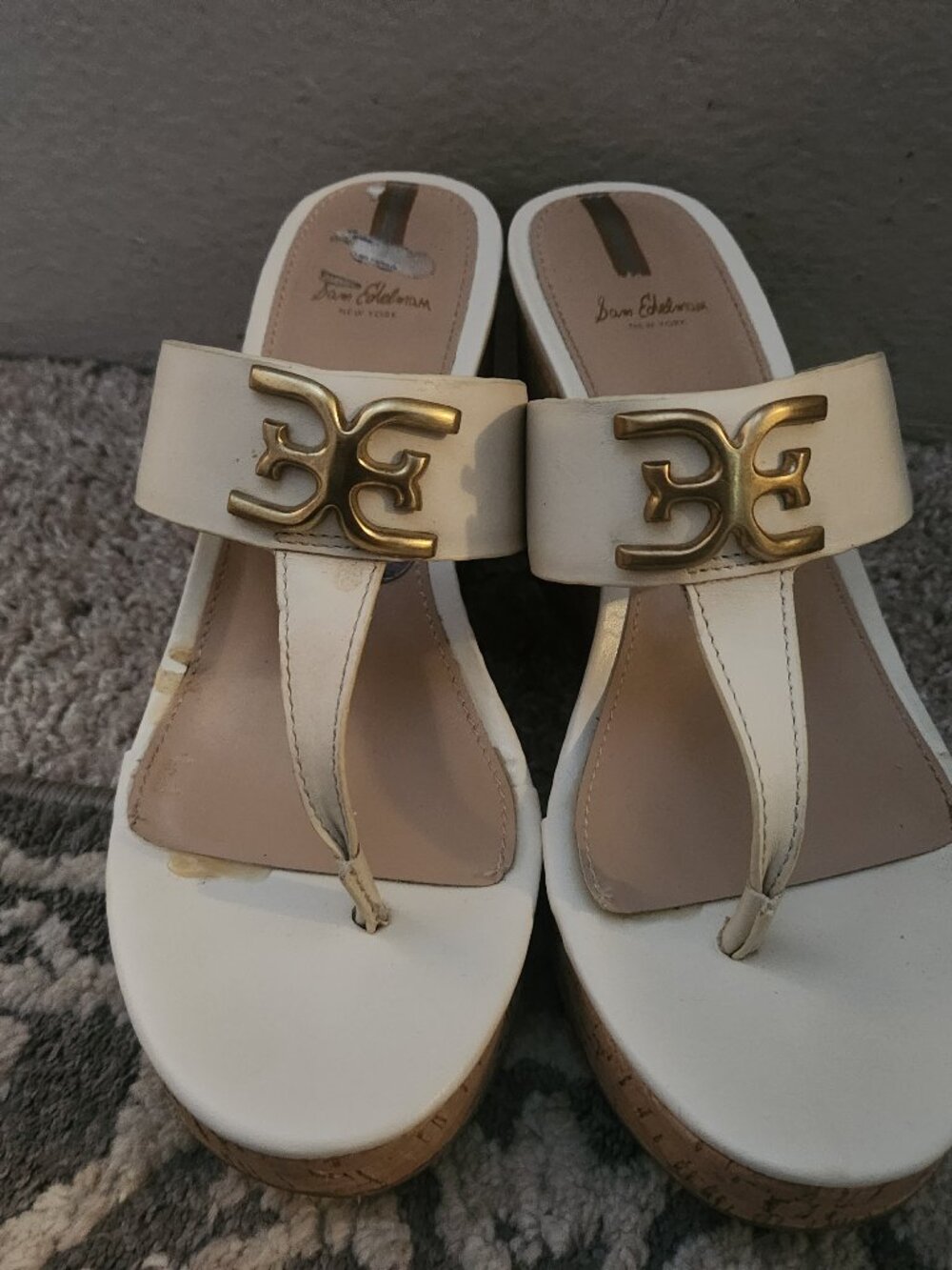 SAM EDELMAN CREAM SANDALS SIZE 10.